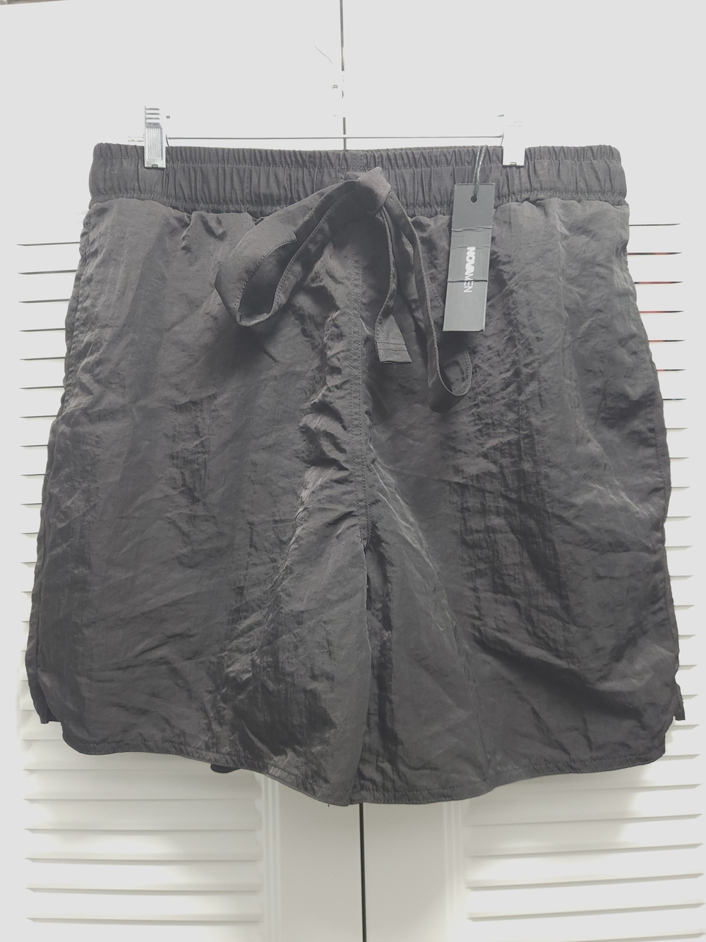 Nova Men “As It Was” Nylon Volley Shorts – Black – Size Large – NWT